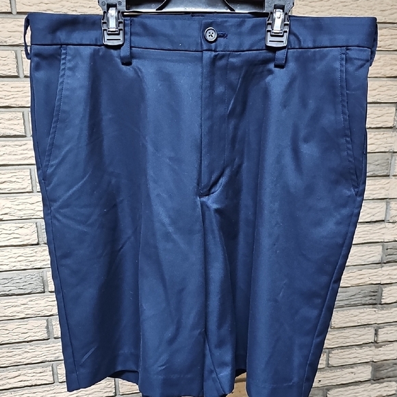 Izod Mens Shorts Sz 34 Navy - Picture 1 of 9